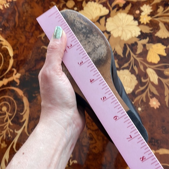 MAISON MARTIN MARGIELA sz 5.5/6 or 36 black wedge pumps cutout heel - Picture 7 of 9